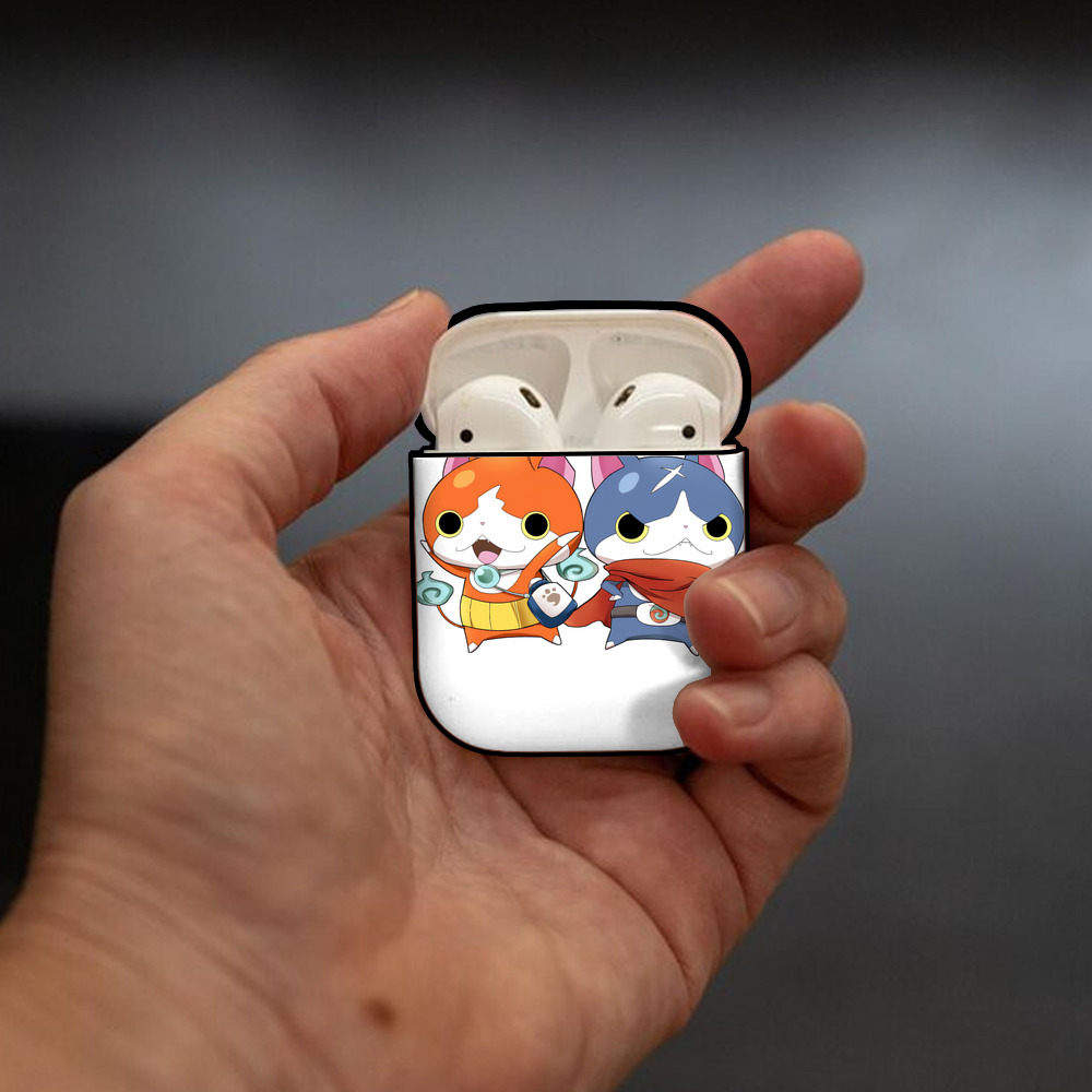 妖怪ウォッチ Yo-kai Watch AirPods 第2世代保護ケース ハードシェル ブラック 耐衝撃・防指紋・カラビナ付き