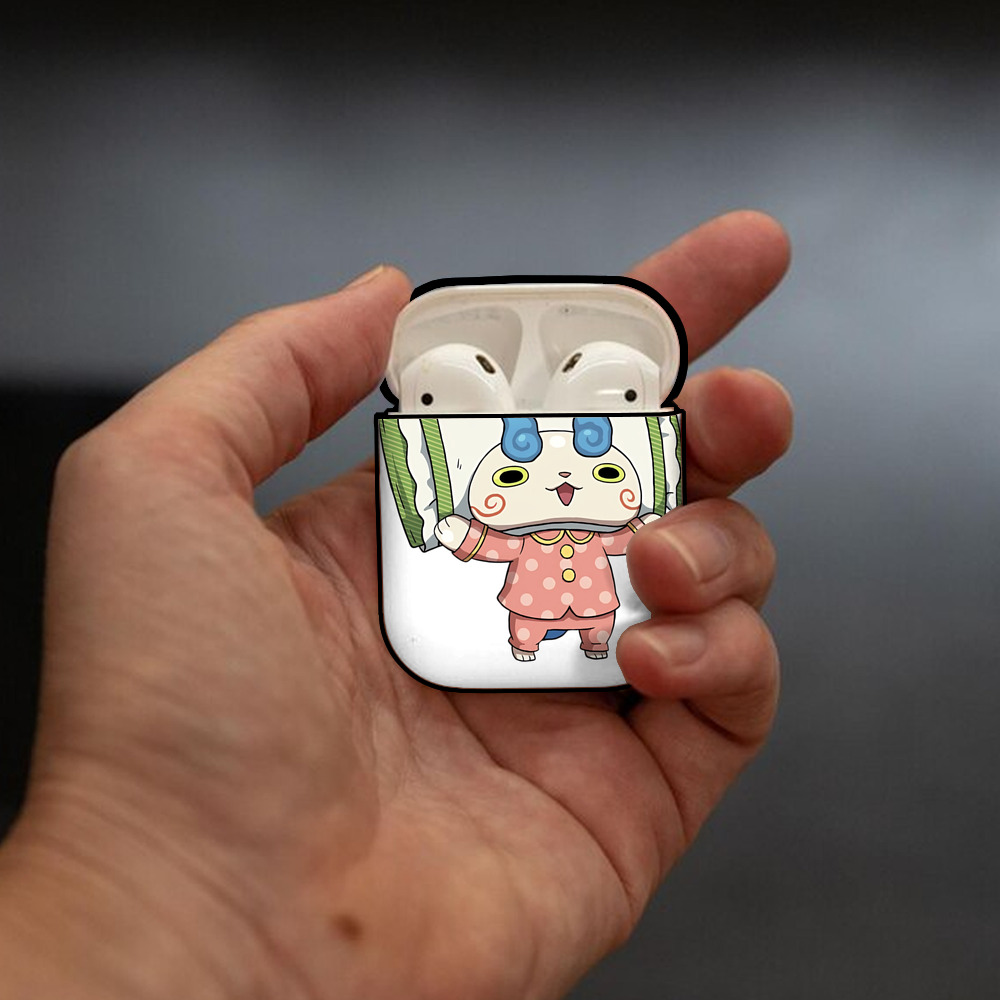 妖怪ウォッチ Yo-kai Watch AirPods 第2世代保護ケース ハードシェル ブラック 耐衝撃・防指紋・カラビナ付き