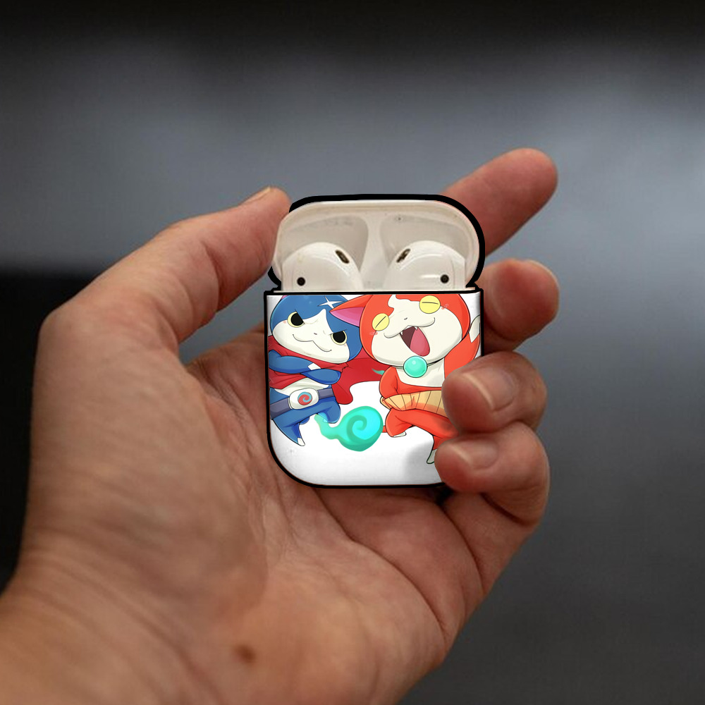 妖怪ウォッチ Yo-kai Watch AirPods 第2世代保護ケース ハードシェル ブラック 耐衝撃・防指紋・カラビナ付き