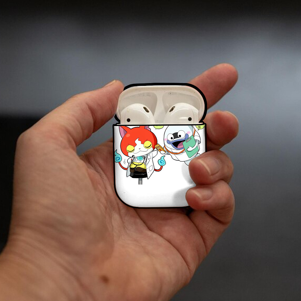 妖怪ウォッチ Yo-kai Watch AirPods 第2世代保護ケース ハードシェル ブラック 耐衝撃・防指紋・カラビナ付き