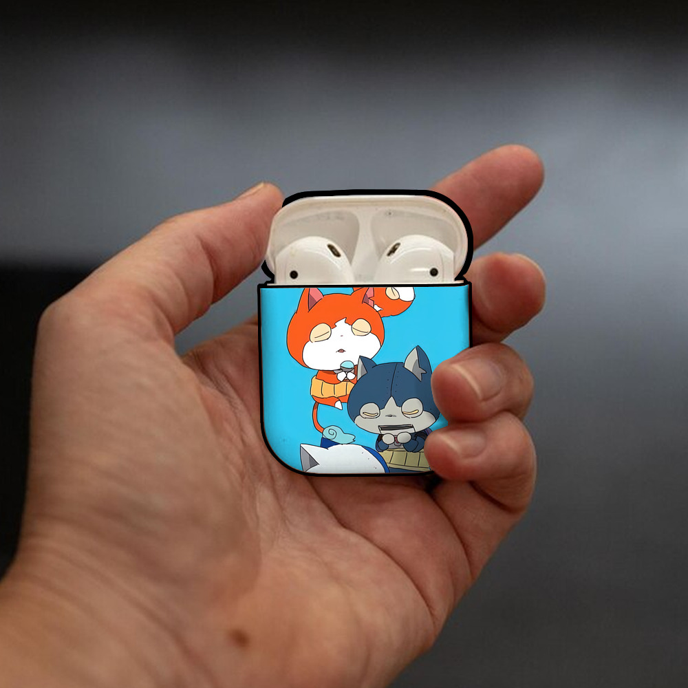 妖怪ウォッチ Yo-kai Watch AirPods 第2世代保護ケース ハードシェル ブラック 耐衝撃・防指紋・カラビナ付き